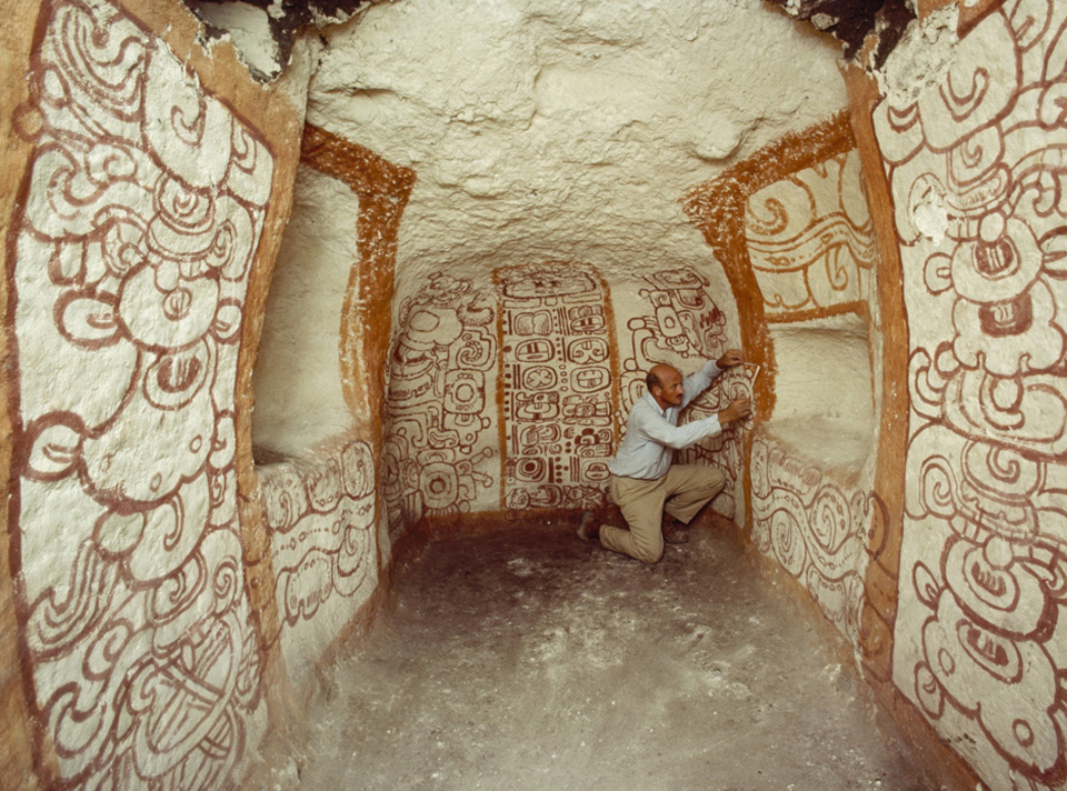 Scanned by: Retouched by: DT-AS QC'd by: DT-JK