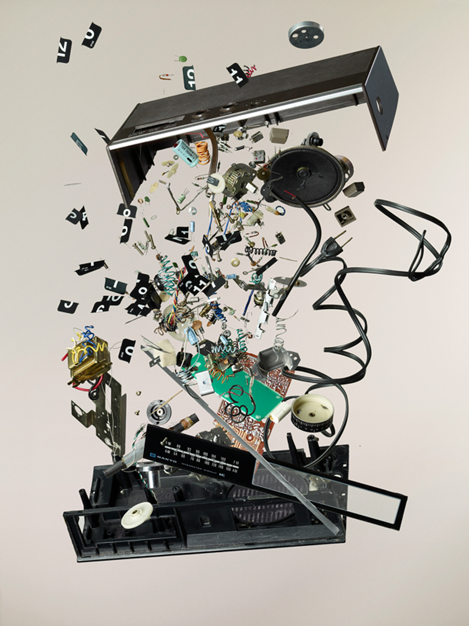 thingscomeapart-12