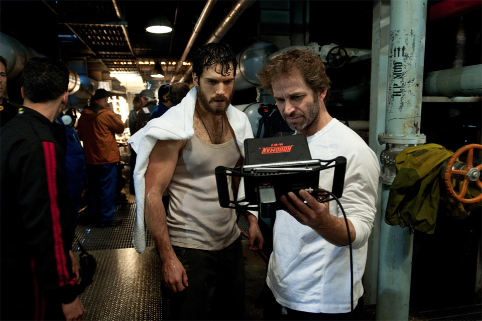 Henry Cavill e Zack Snyder no set