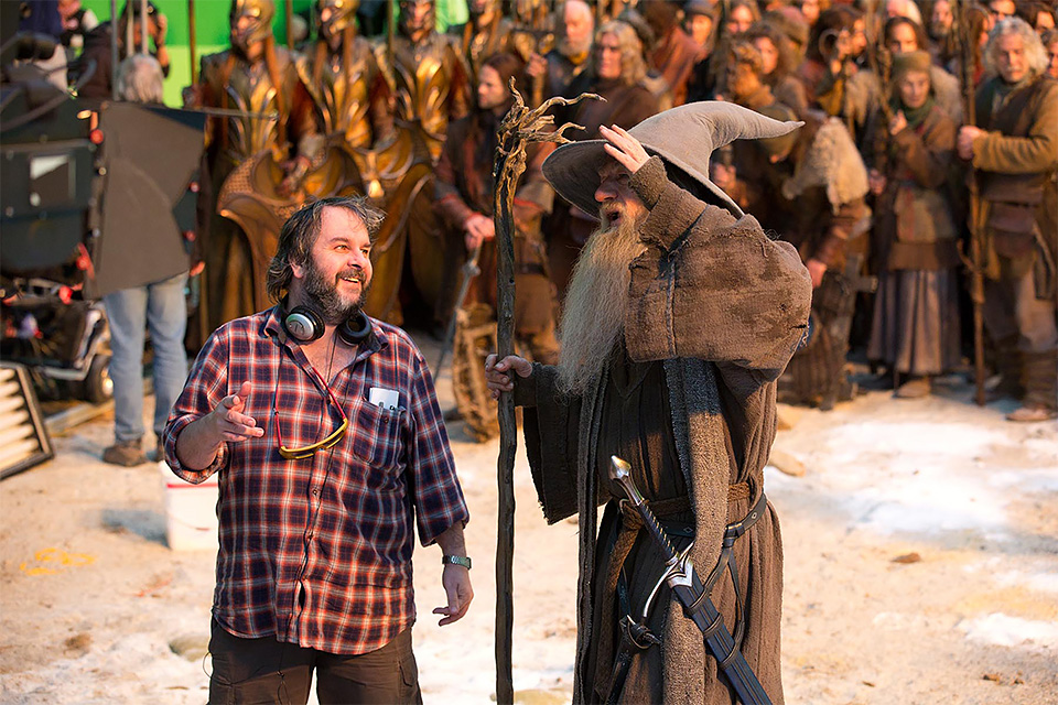 Peter Jackson e Ian McKellen no set