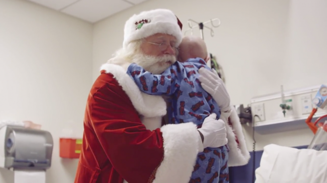 santa-expedia-hed-2014