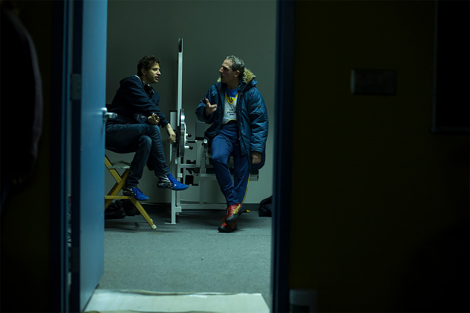O diretor Bennett Miller, à esquerda, no set com Steve Carrell