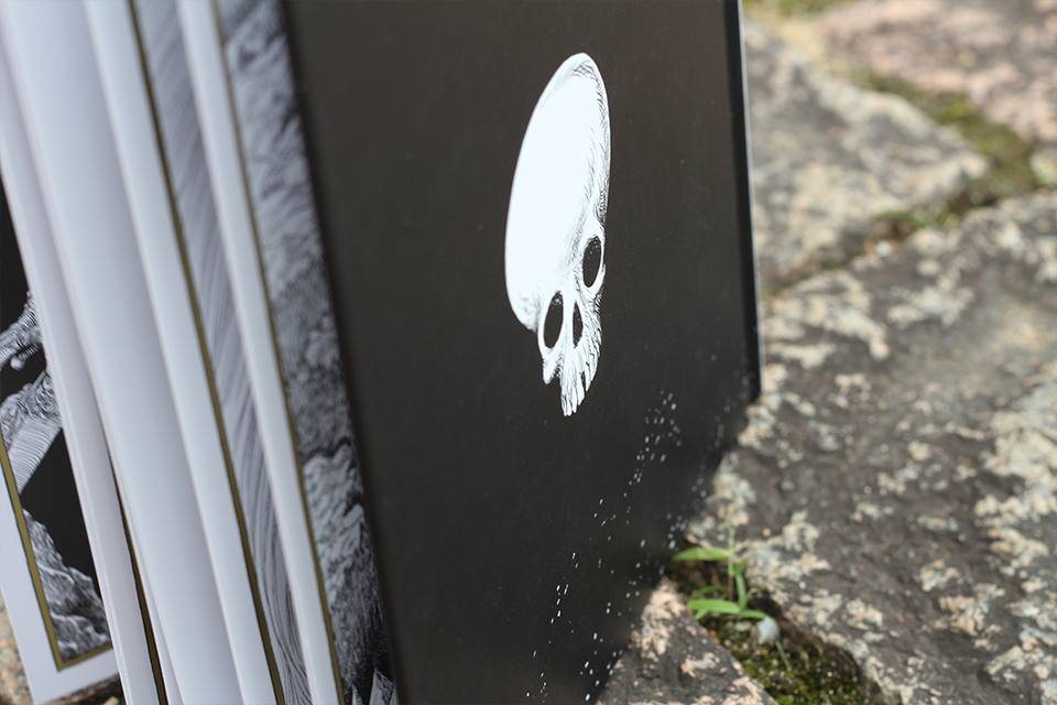 Detalhes da edição de A Bela e a Adormecida (Foto: Anna Schermak)