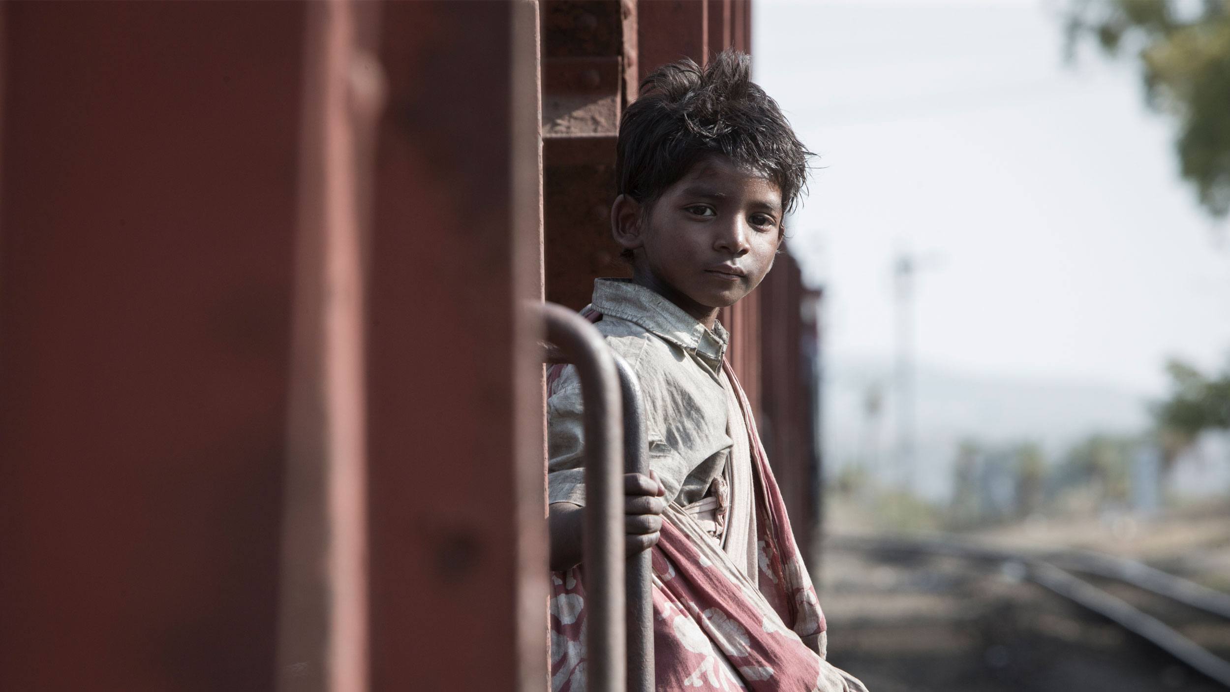 Capa - “Lion”: uma fórmula conhecida para contar uma história extraordinária