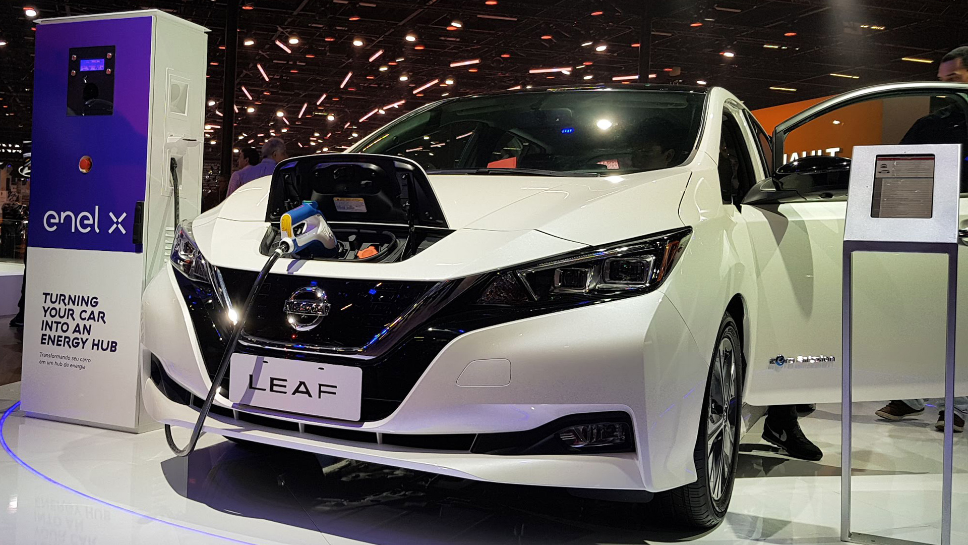 nissan_lef_enelx_v2g