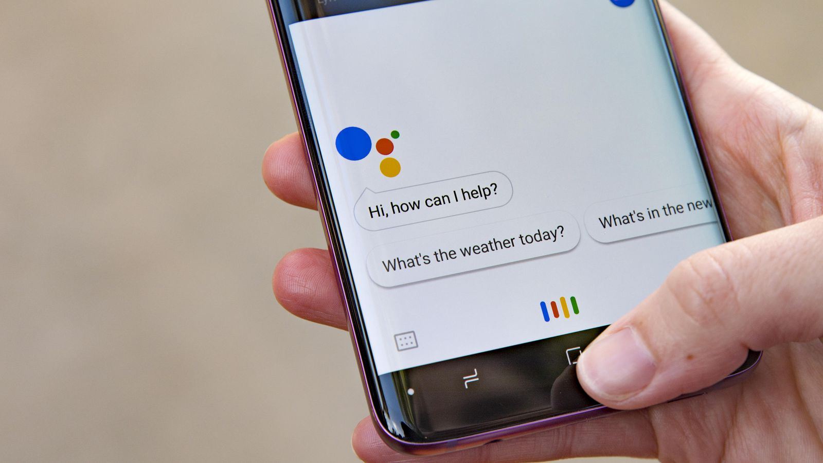 Google escolheu voz feminina para Google Assistente porque “era mais fácil”