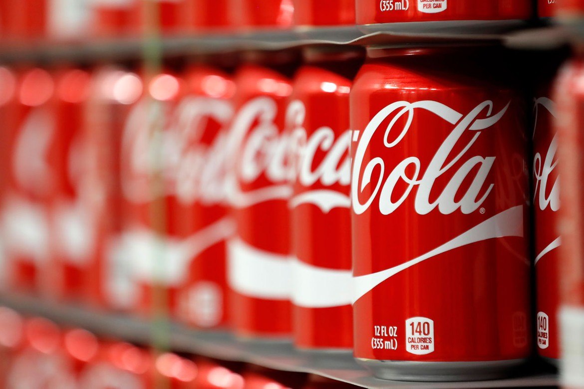 https___hypebeast.com_image_2019_12_coca-cola-insiders-club-subscription-service-info-1