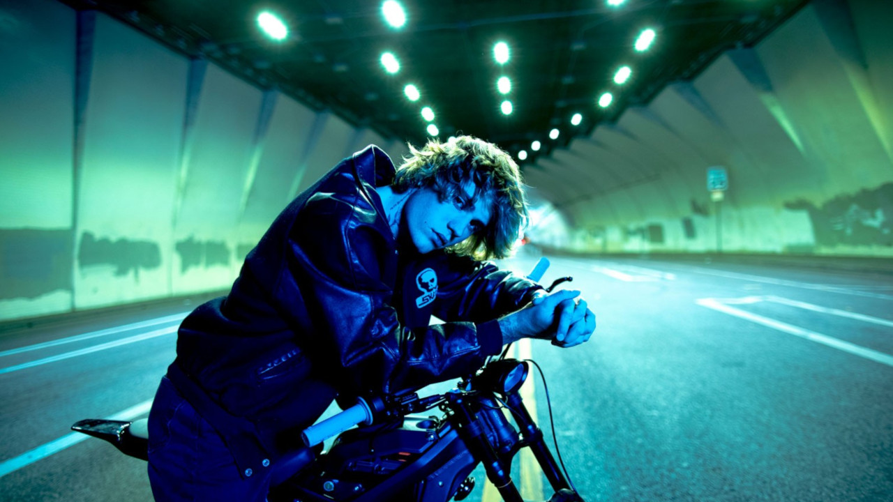 Capa - Apesar da tentativa frustrada de militância, “Justice” é o álbum mais interessante de Justin Bieber