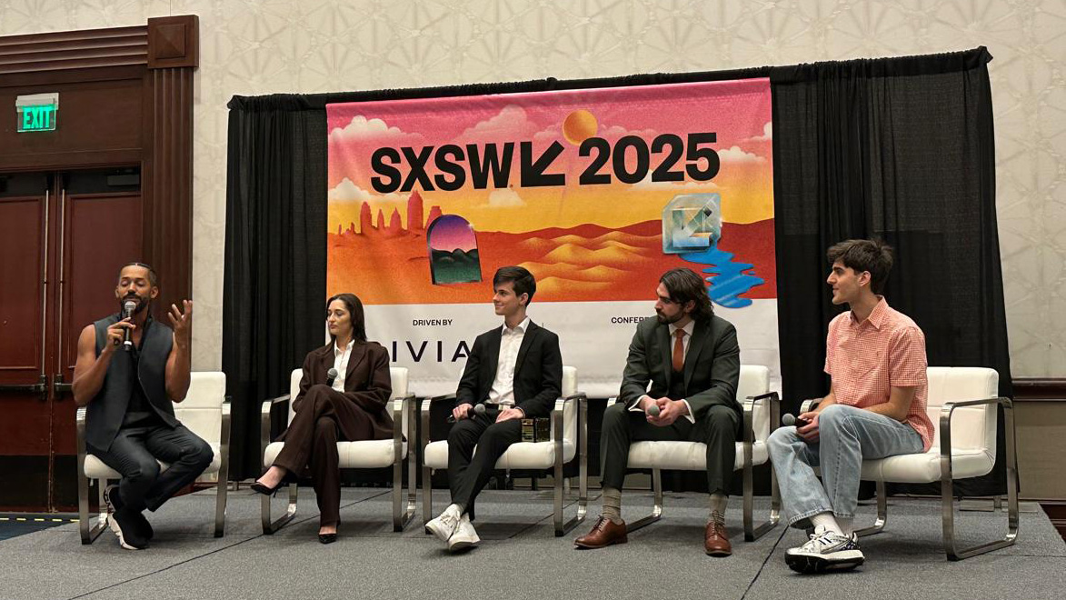 Adult, FemAle, Person, Woman, Male, Man, Clothing, Formal Wear, suit, Boy, Teen, Crowd, Footwear, Shoe, Conversation, Interview, jeans, Pants, Coat, face, Head, Audience, People