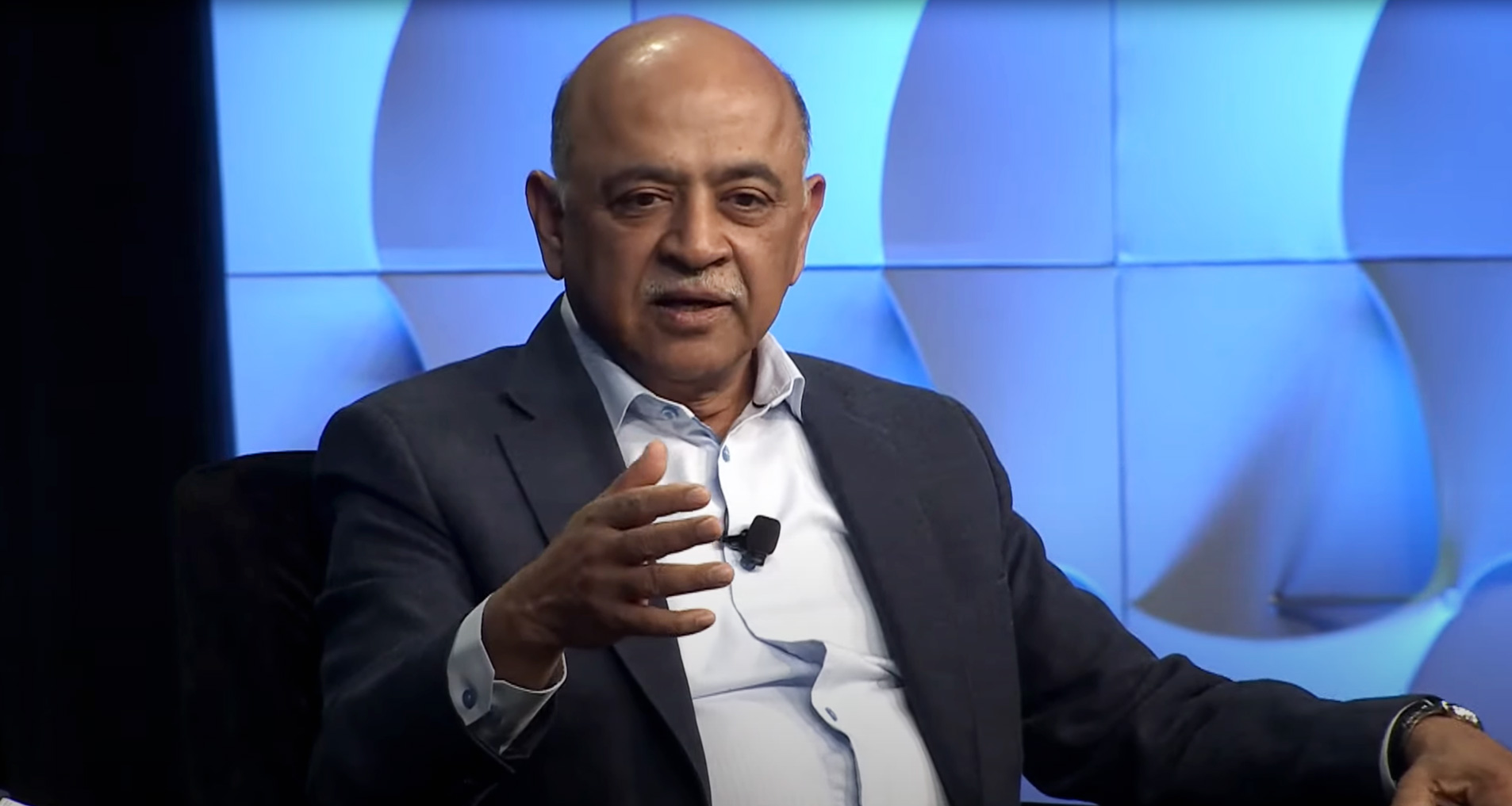  People, Person, Adult, Male, Man, Executive, Head, face, Crowd