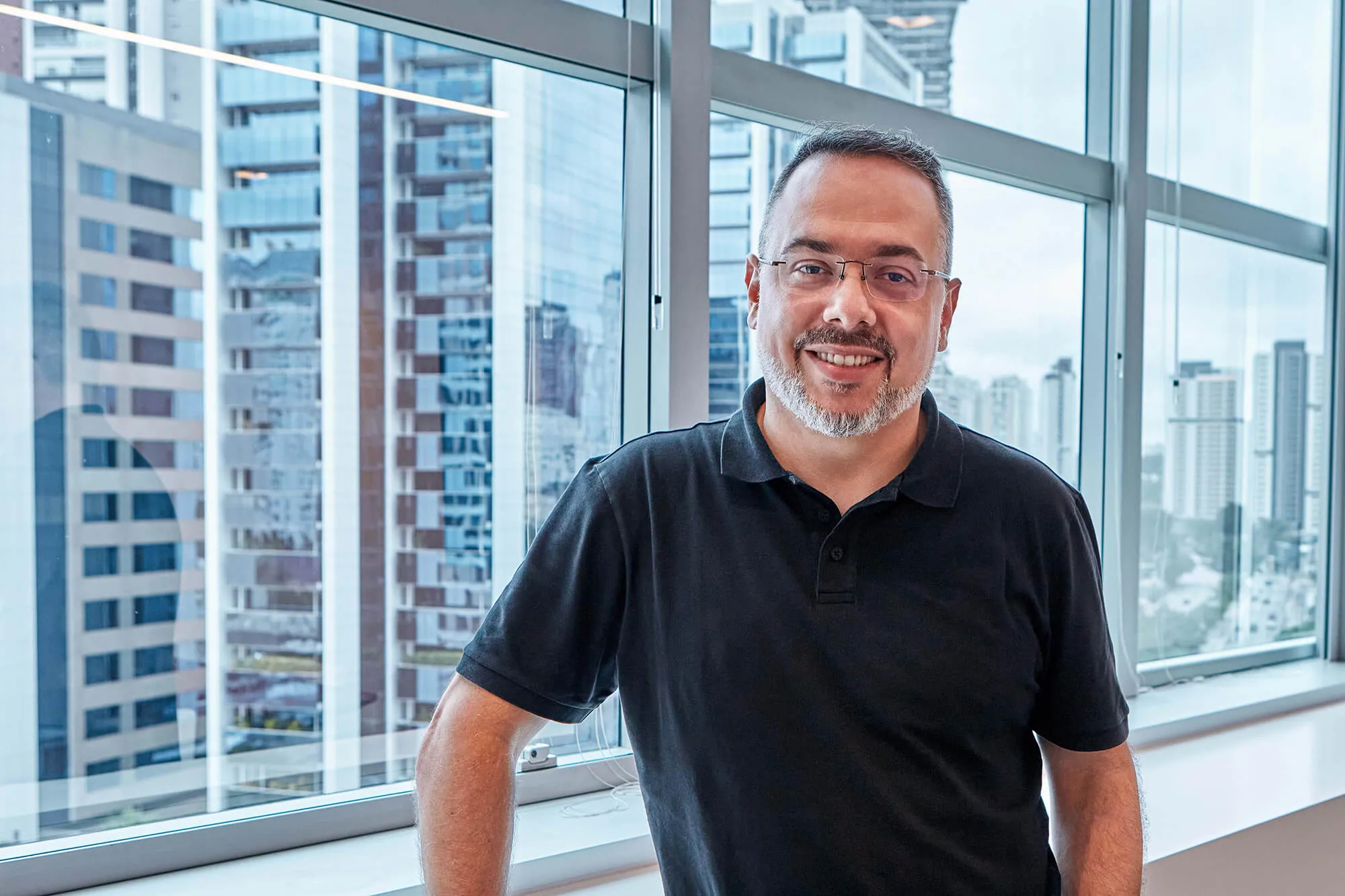  Adult, Male, Man, Person, face, Head