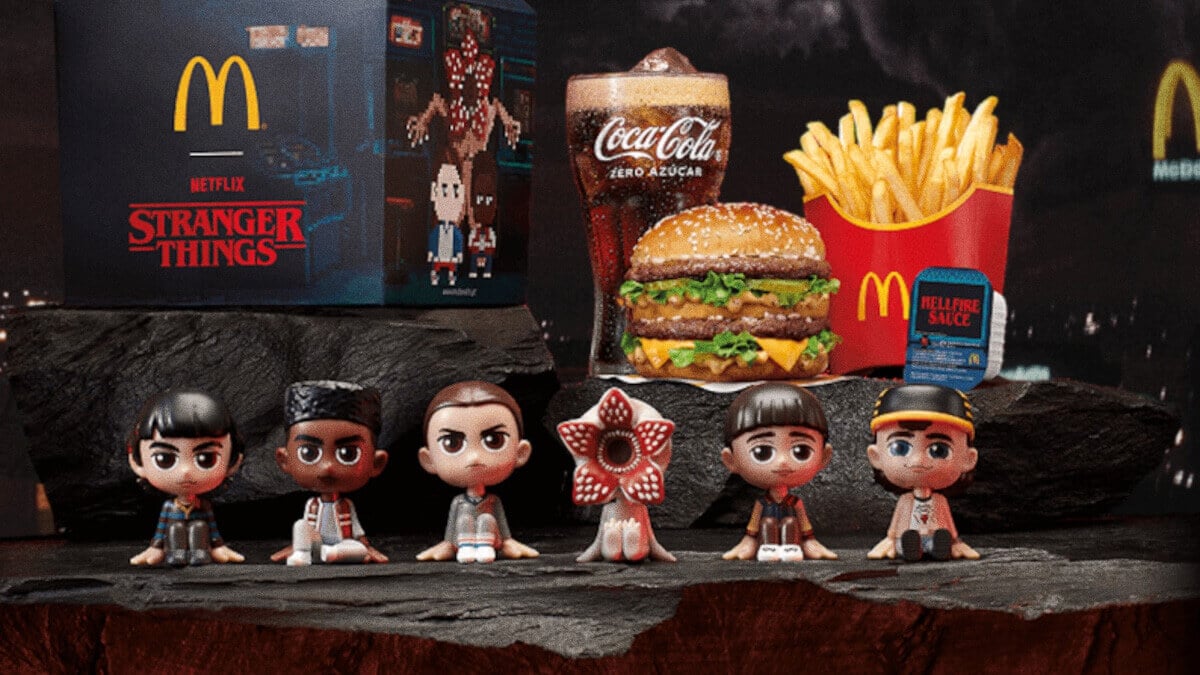 stranger-things-happy-meal-toys-mcdonalds-hellfire-figures