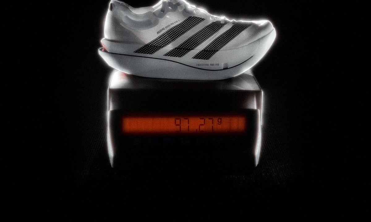Clothing, Footwear, Shoe, sneaker, Running Shoe