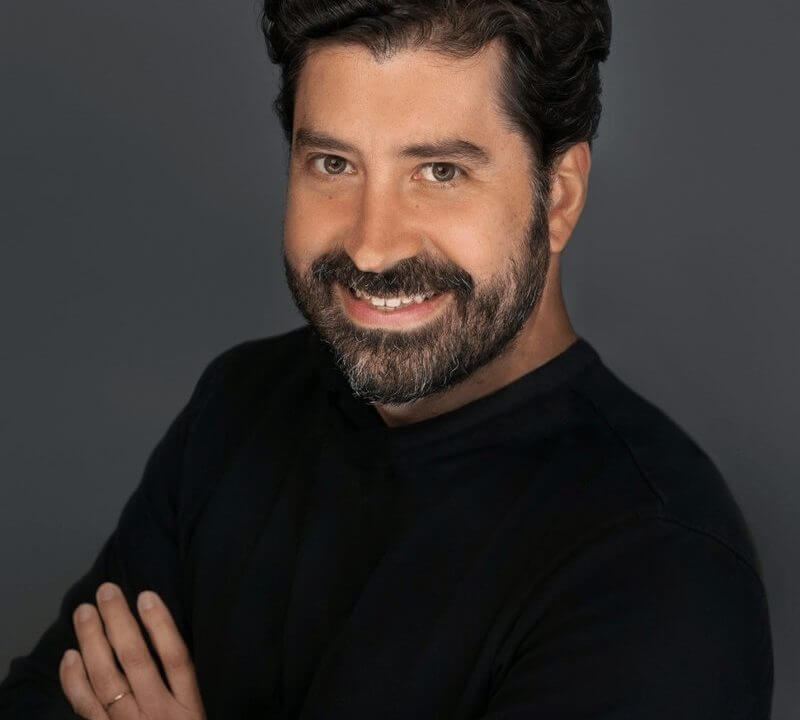 Head, Person, face, happy, Smile, Dimples, Adult, Male, Man, Photography, Portrait, Black Hair, Hair